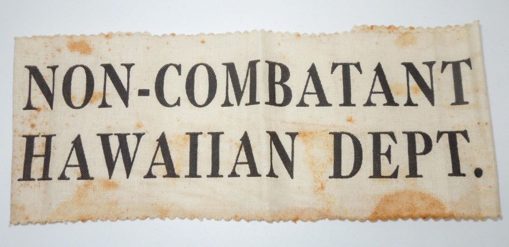 Lot 278: Pre-WWII Hawaiian Department Non Combatant Armband Brassard