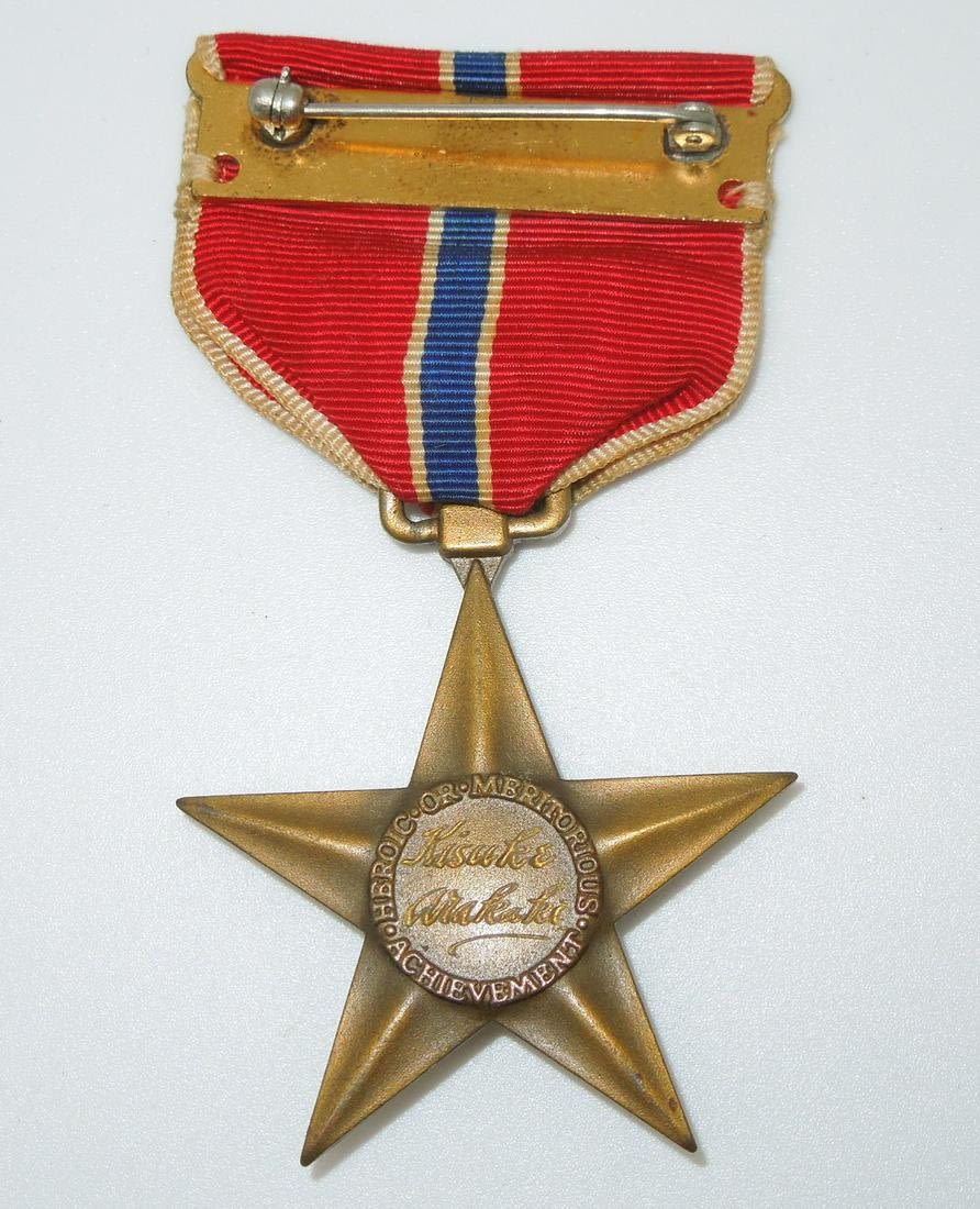 Lot 344: WWII 442nd RCT Japanese American Named Bronze Star Medal Arakaki