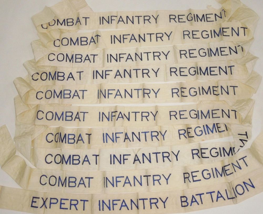 Lot 567: WWII US Army Combat & Expert Infantry Regiment Flag Streamer Lot