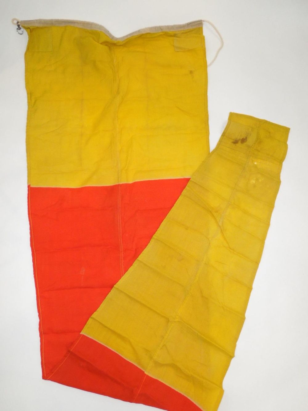 Lot 591: Navy International Code Maritime Pennant Zero (0) Number Signal Flag