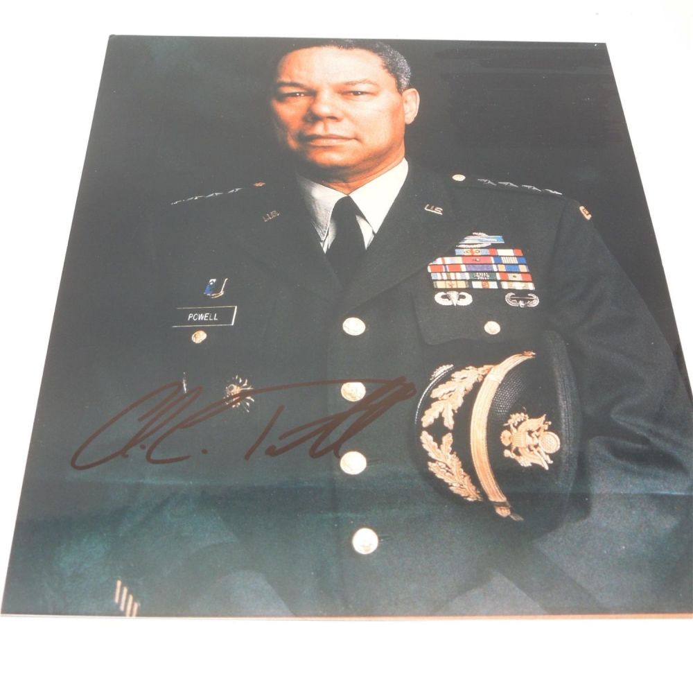 Lot 255: Original Signed US Army General Colin Powell Autograph Photo