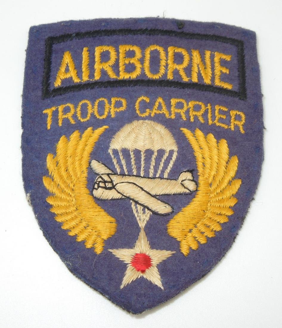 Lot 292: WWII British Made US Army Air Force Airborne Troop Carrier Patch