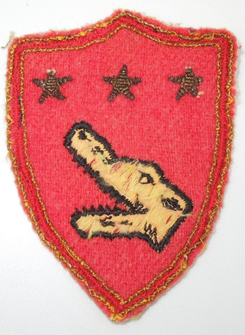 Lot 294: USMC Marine Corps WWII Bullion Custom Made V Amphibious Command Patch
