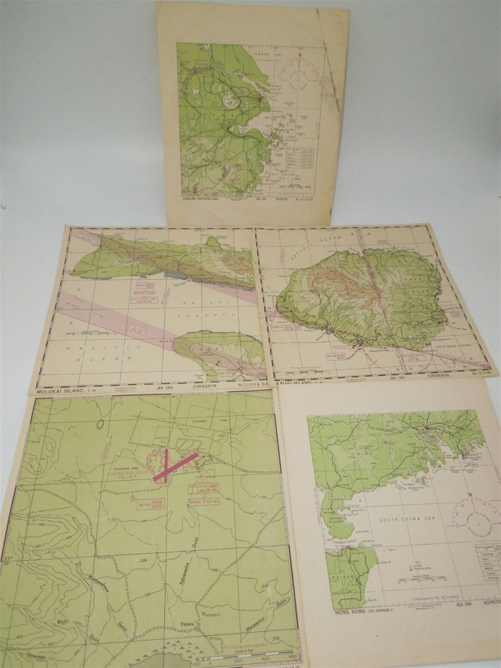 Lot 172: WWII 1944 - 1945 US Military Confidential / Restricted Maps of Hawaii & Pacific (5)