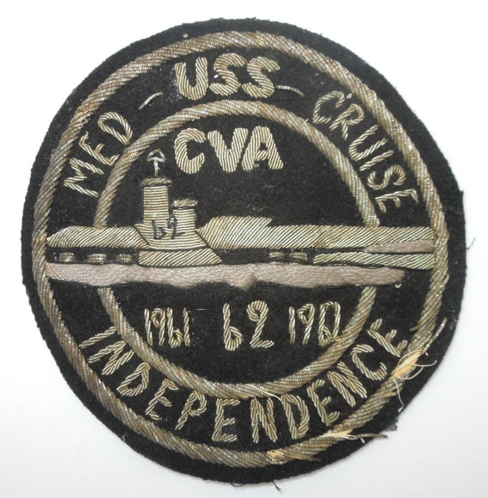 Lot 255: Bullion US Navy 1962 Made USS Independence Carrier Jacket Patch