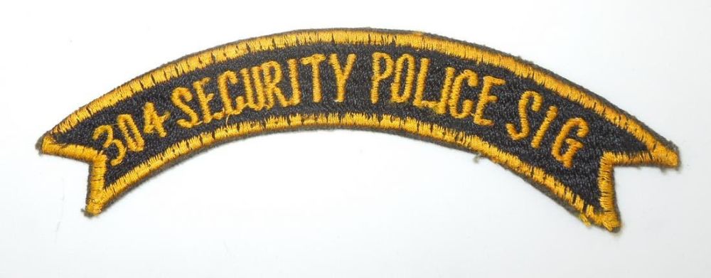 Lot 379: 304th Security Police Sig Bn Tab 57th Signal Company Korean War Era