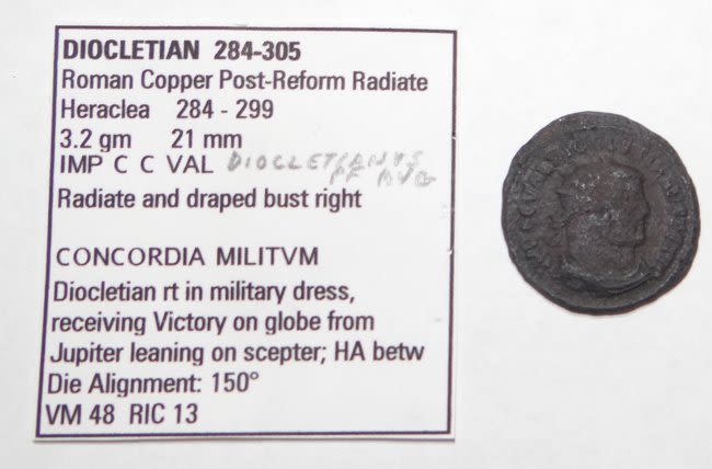 Lot 423: DIOCLETIAN Heraclea CONCORDIA MILITVM SCARCE Ancient Roman Coin