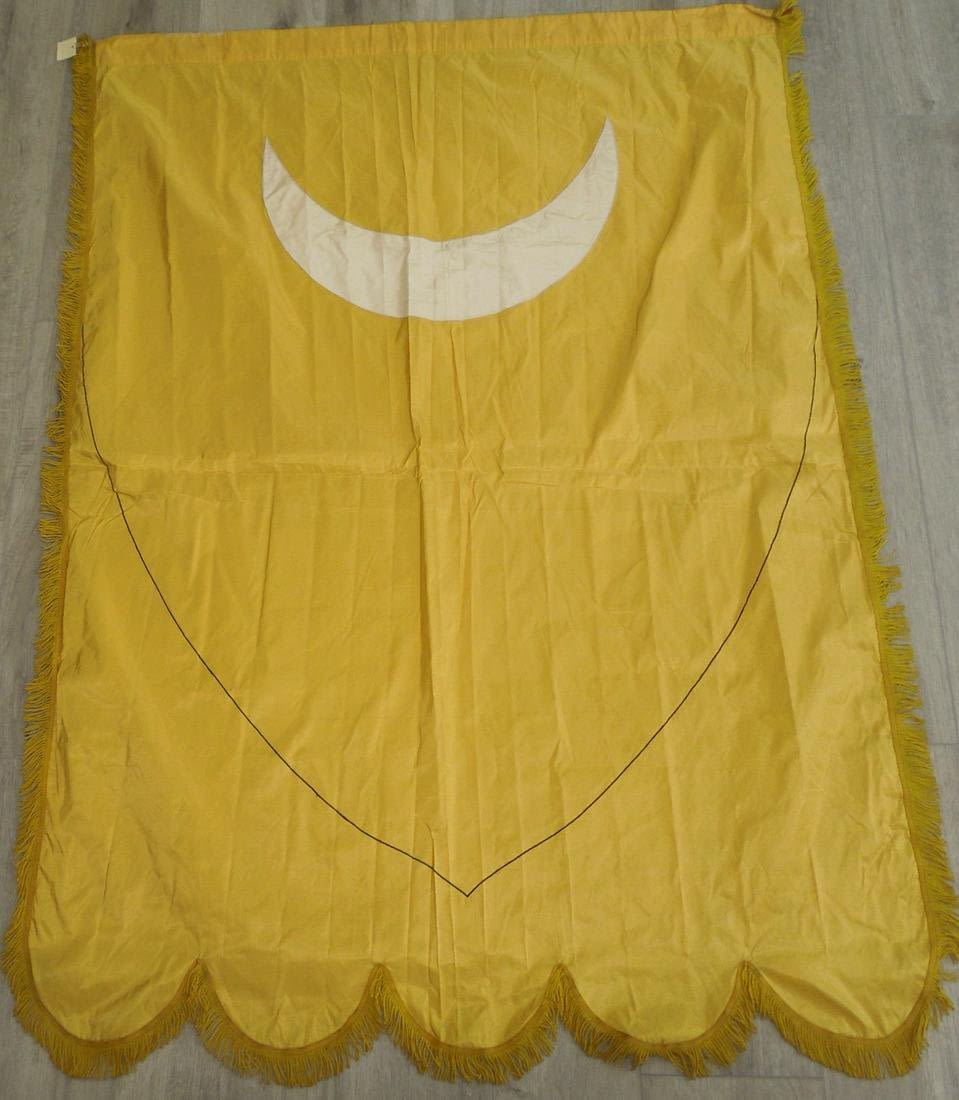 Lot 220: Circa 1903 - 1928 Flag Depicting the Flag of Damascus From 1350