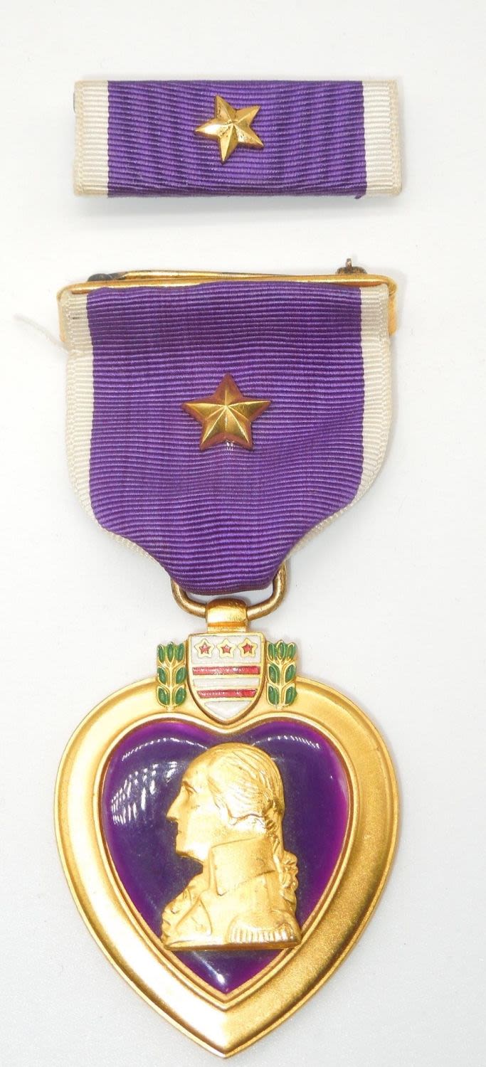 Lot 264: WWII US Navy & USMC Type II Purple Heart Medal, Ribbon, & Star