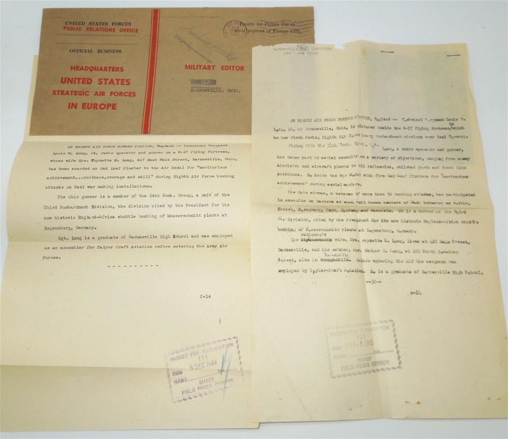 Lot 338: WWII US 8th Air Force Gunner Press Release & Photo SHAEF Envelope