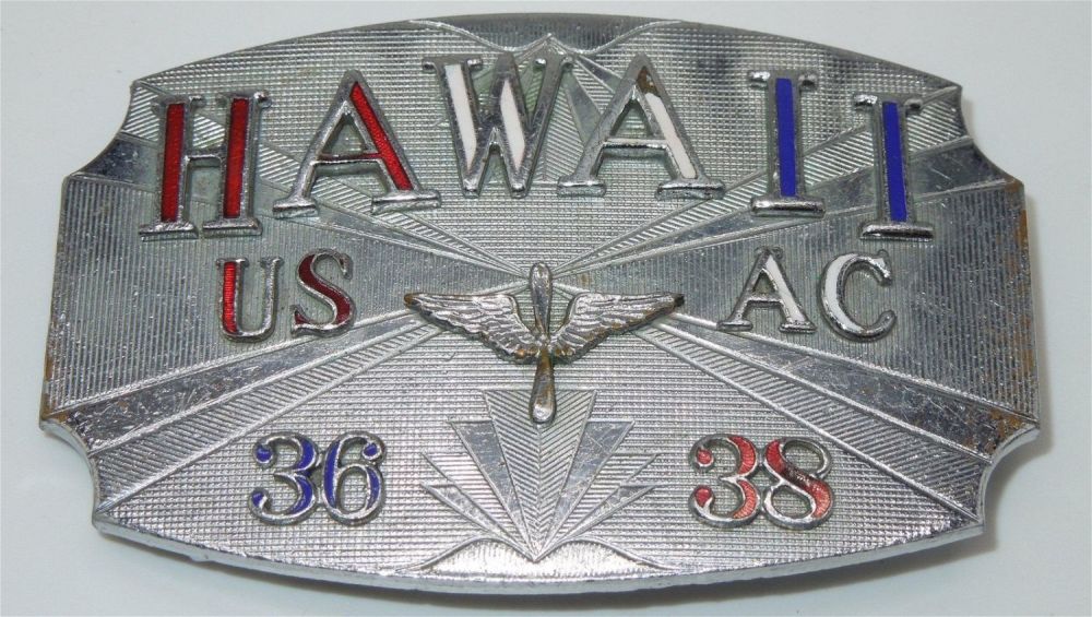 Lot 359: Artistic 1936 - 1938 Hawaii US Army Air Corps Belt Buckle