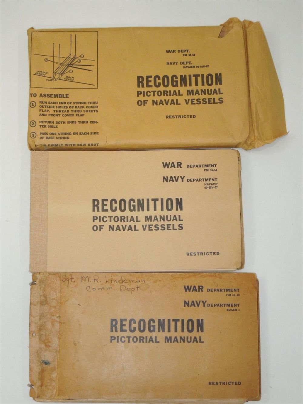 Lot 441: WWII US Navy German Aircraft Vessels Recognition Pictorial Manuals Lot of 2