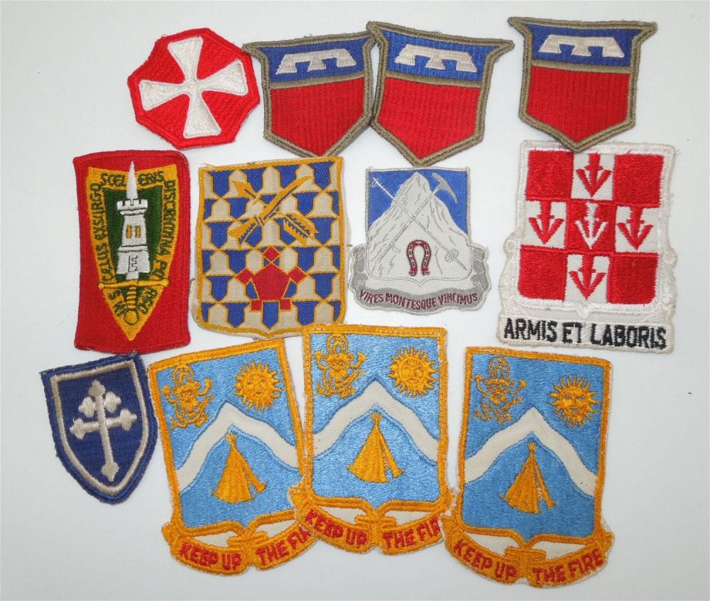 Lot 516: WWII 50s US Army Theater Made Patches 79th & 76th