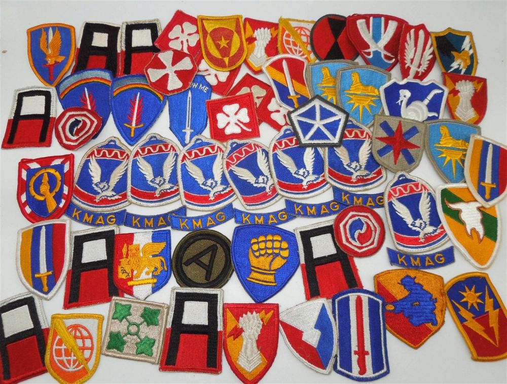 Lot 518: 1950s - Vietnam US Army Patches KMAG Infantry