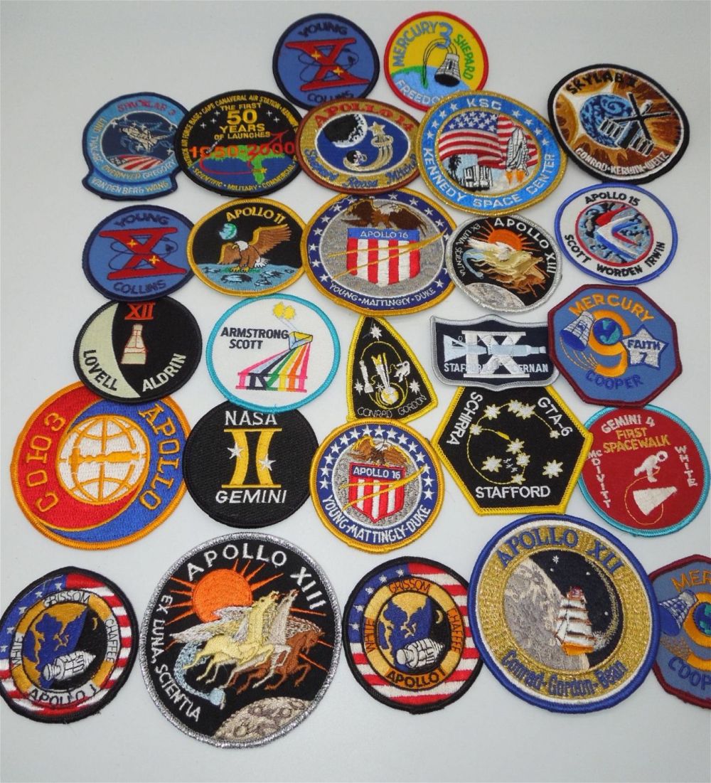 Lot 576: NASA & Space Patches Apollo, Mercury, Gemini #2