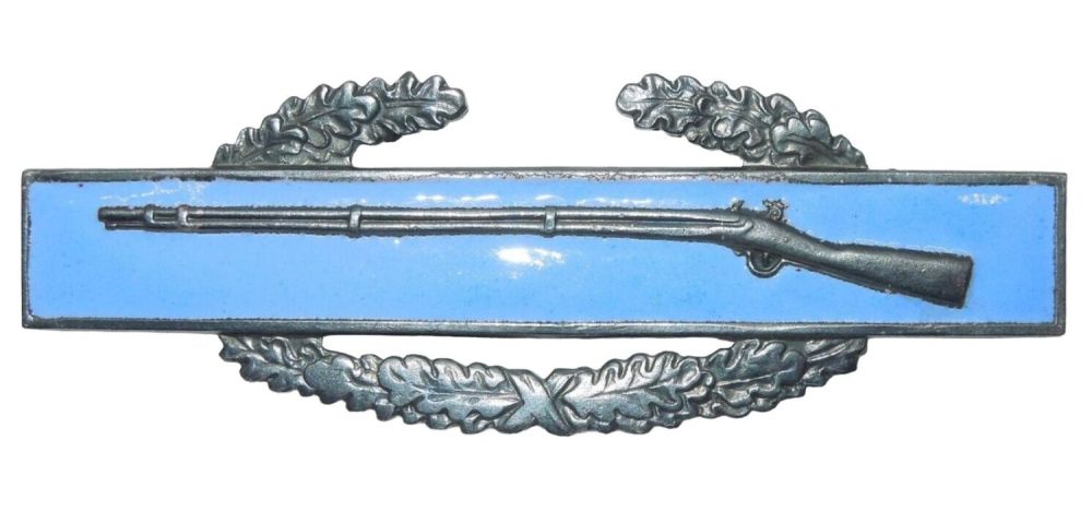 Lot 193: WWII British Theater Made US Army Combat Infantry Badge CIB Pin Back