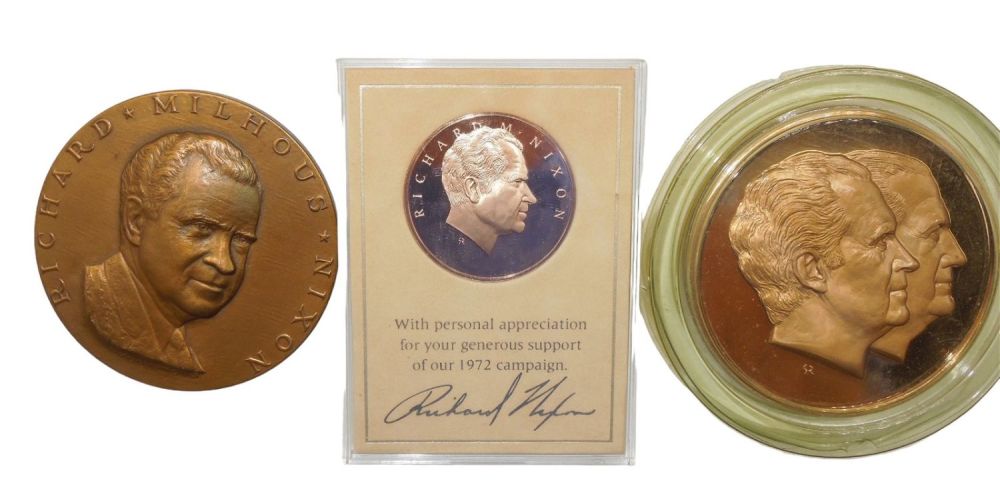 Lot 330: 1972 President Richard Nixon Inauguration Table Medal Coin Lot