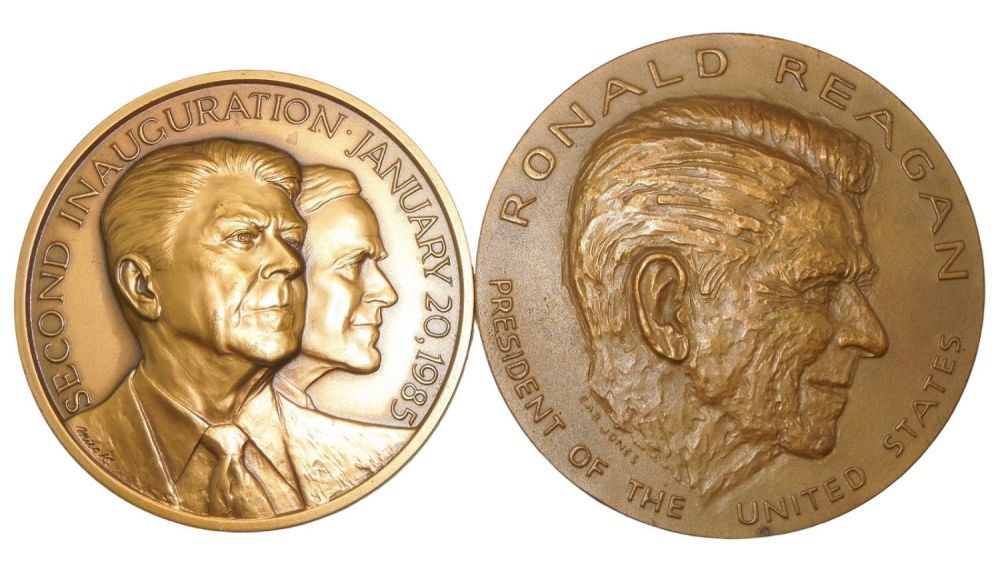 Lot 333: 1981 & 1985 President Ronald Reagan Inauguration Table Medal Coins