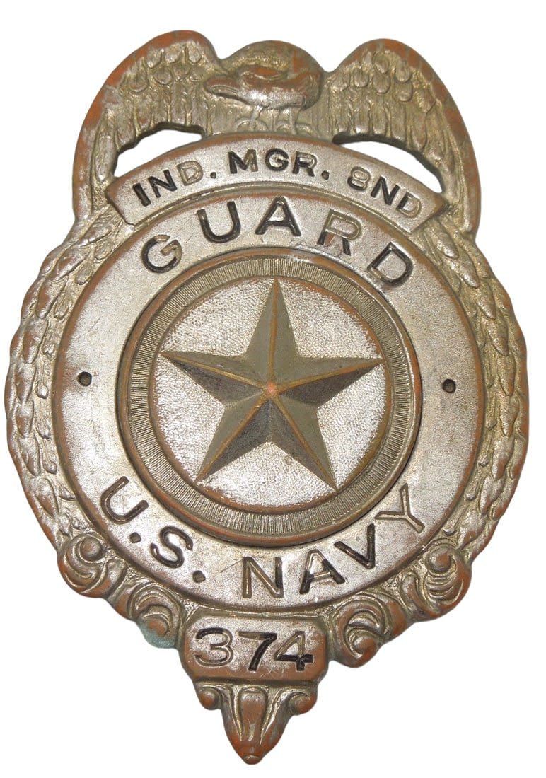 Lot 495A: WWII Era USN Navy Guard Industrial Manager 8th Naval District Guard MAA Badge