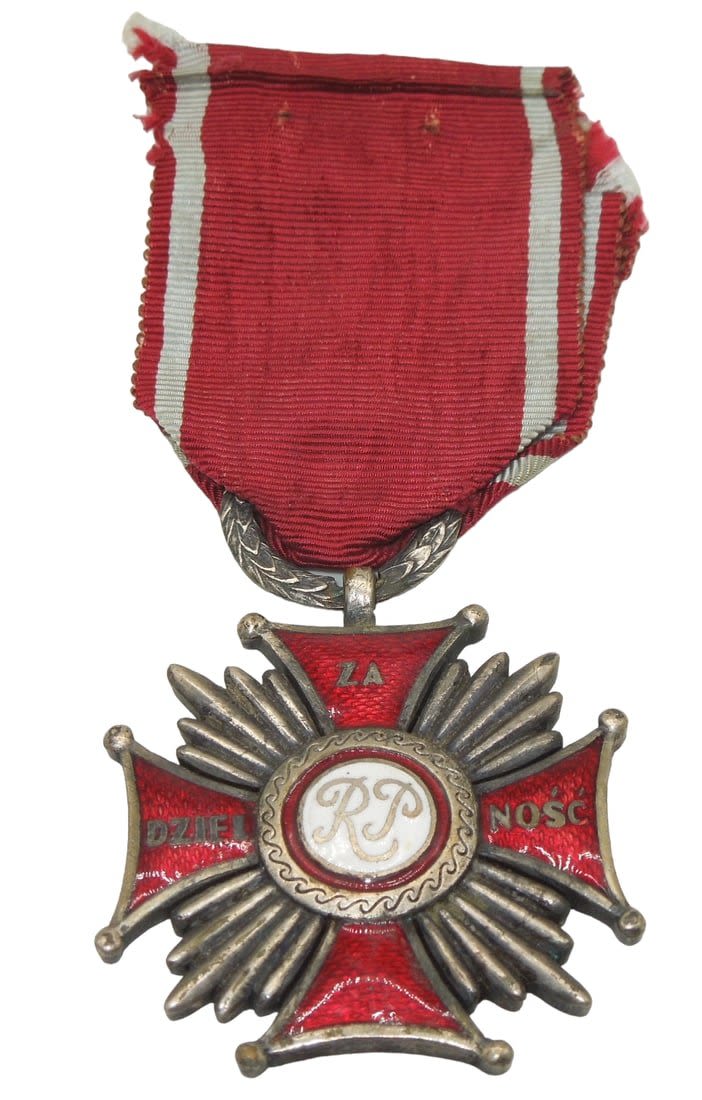 Lot 542: WWII Poland Military Medal Cross of Merit