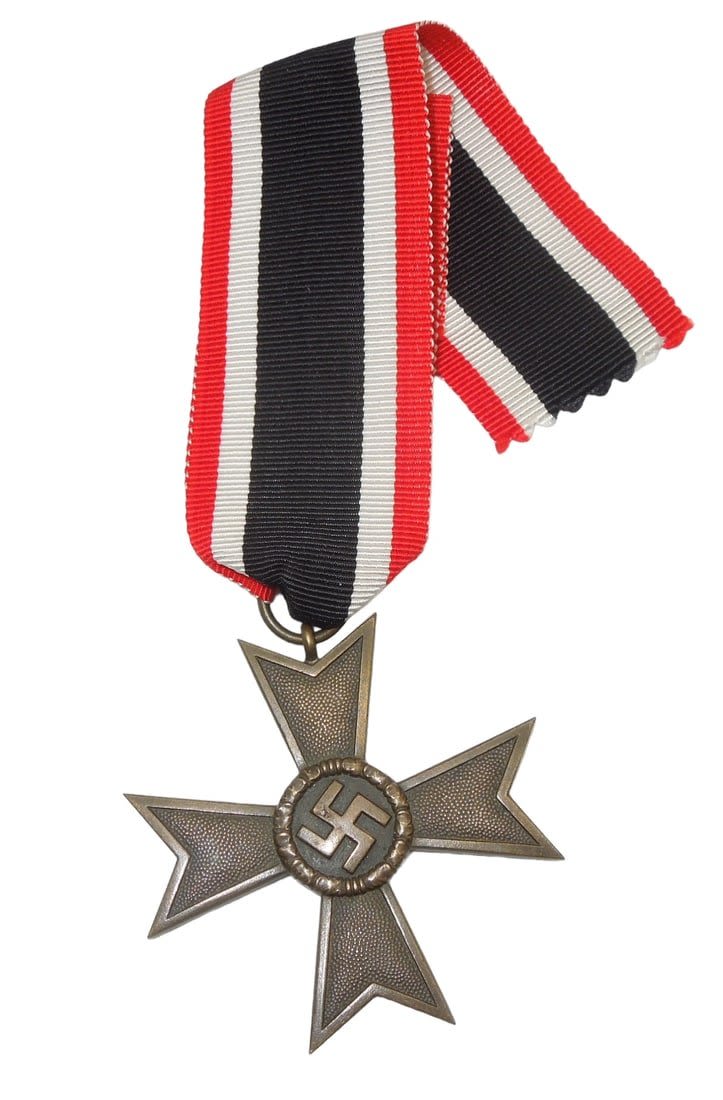 Lot 404A: WWII German Wehrmacht War Merit Cross Medal 1939