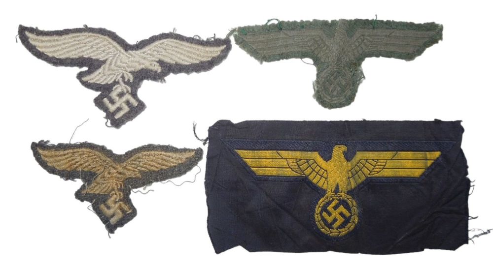 Lot 405: Lot (4) WWII German Luftwaffe, Heer, & Kriegsmarine Breast Eagle Patches