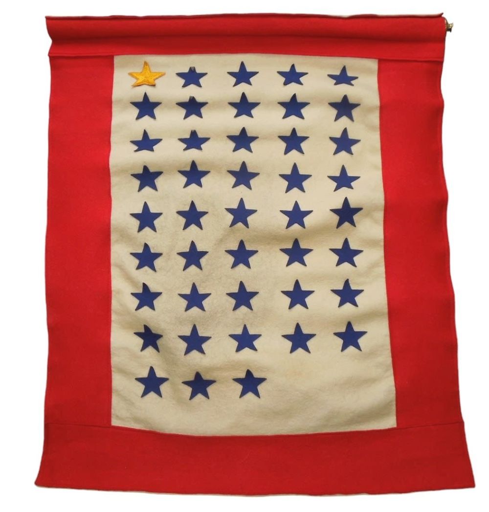 Lot 473: WWII 42 Star Son in Service One GOLD STAR KIA Wool Flag Banner