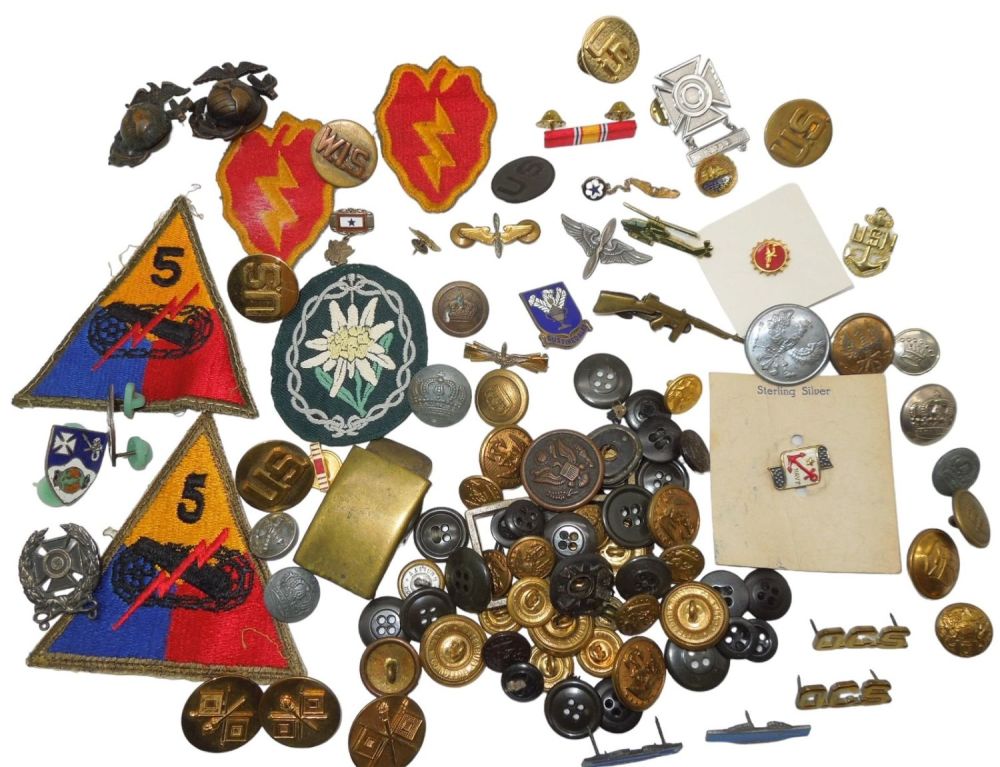 Lot 661: Worldwide Military Insignia Buttons Patches German WWII AAF Pins