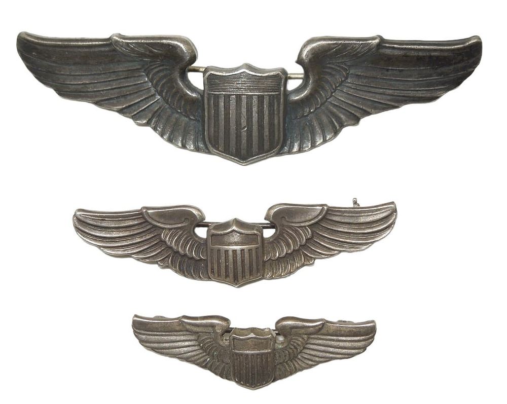 Lot 143: Lot (3) WWII US Army Air Force Sterling Pilot Wings