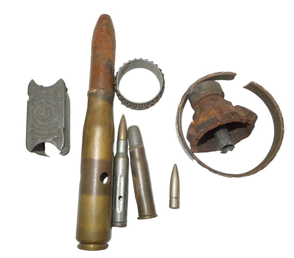 Lot 146: WWI - WWII Military Ordnance Ammunition Relics