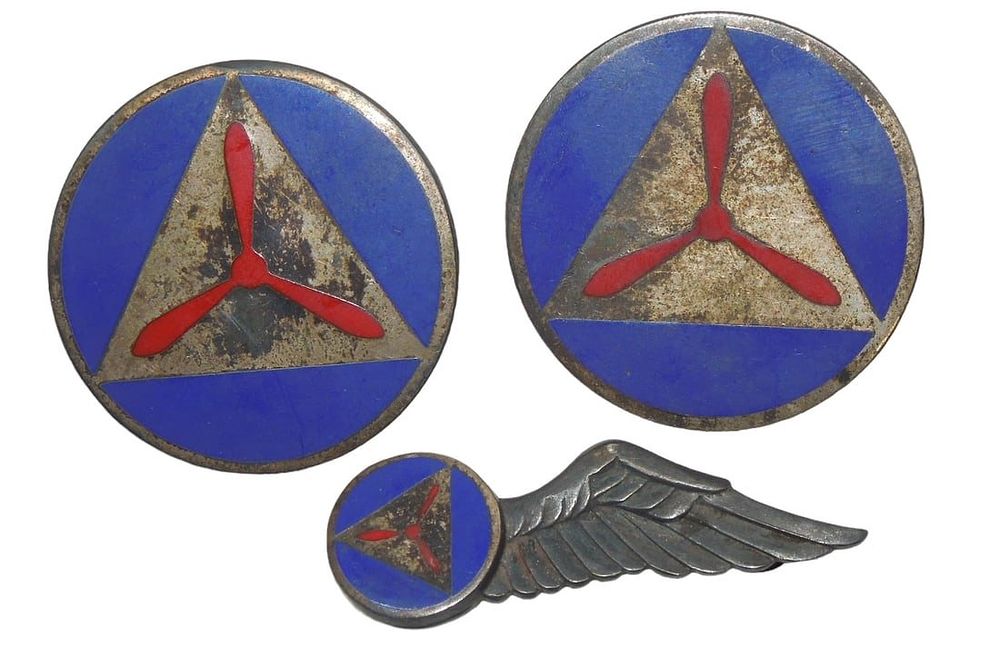 Lot 174: WWII Sterling US Civil Air Patrol CAP Observer Wings & DUIs
