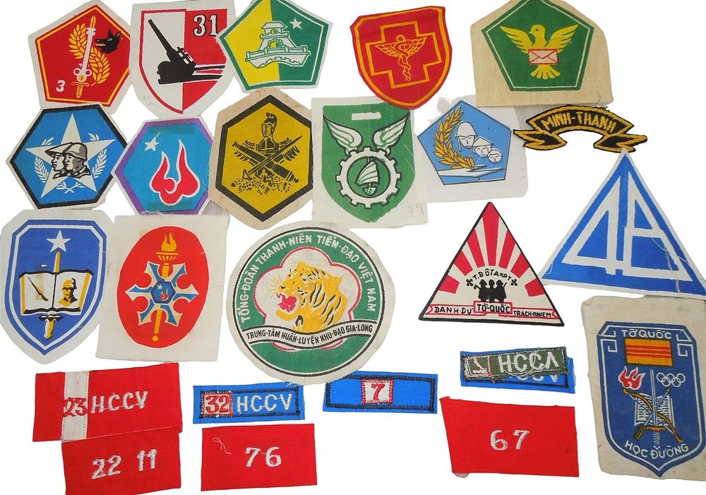 Lot 189: Lot (25) South Vietnam War ARVN Army Patches