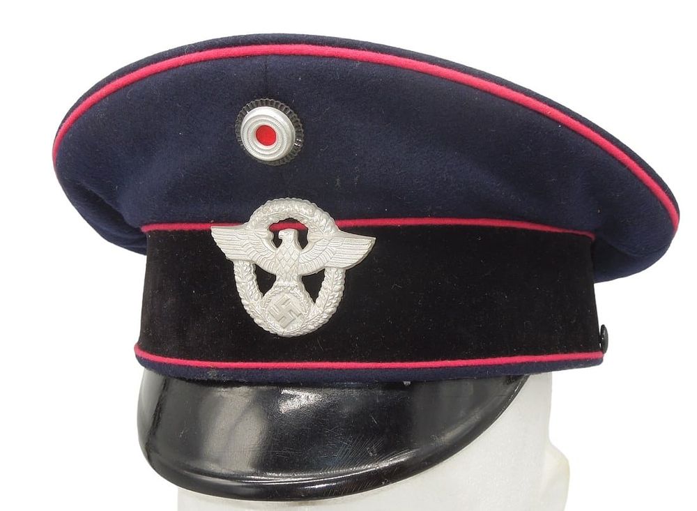 Lot 435: WWII German Police Visor Cap Hat