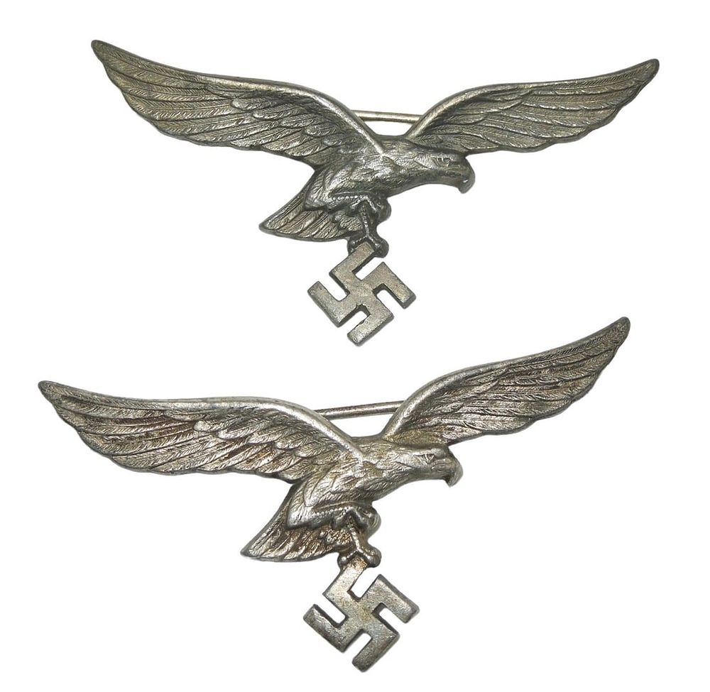 Lot 441: WWII German Luftwaffe Summer Dress Uniform Metal Breast Eagle Pins Assman