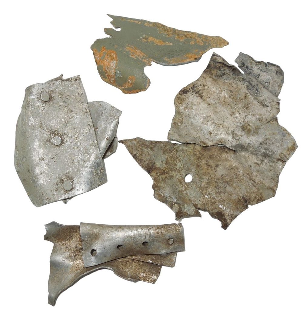 Lot 453: Lot (4) WWII German Luftwaffe Plane Crash Pieces
