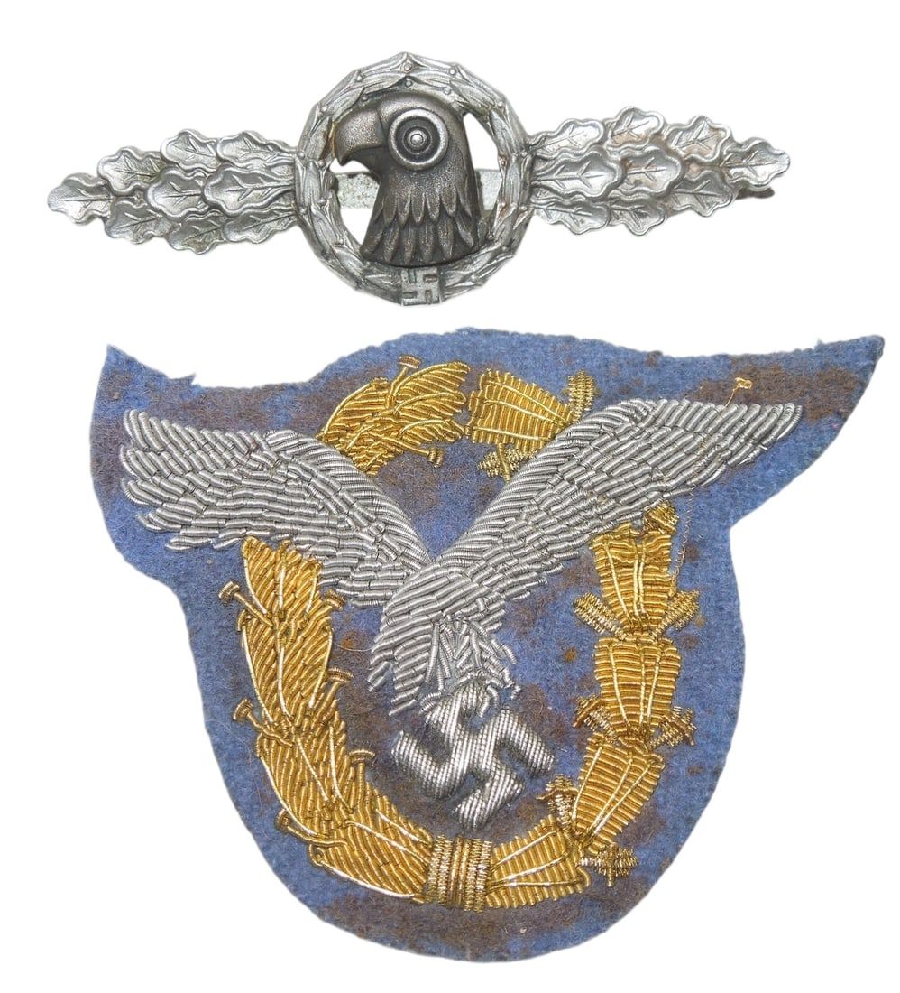 Lot 191: Lot WWII Luftwaffe Observer Bullion Breast Badge & Clasp