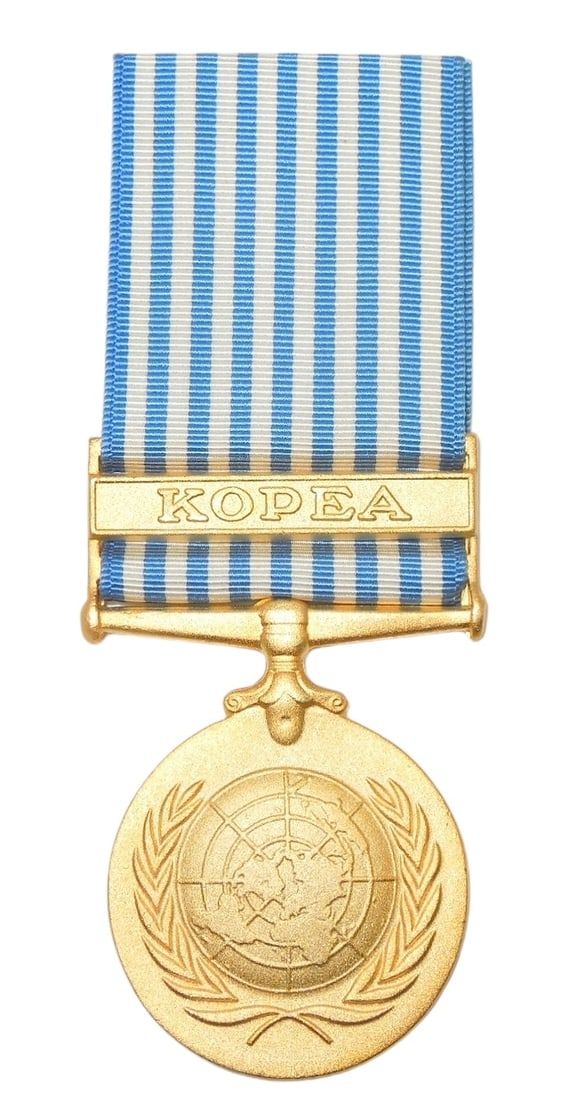 Lot 219: Korean War Greece Army Forces United Nations Service Medal