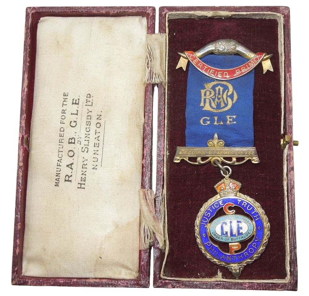 Lot 359: Named 1925  Royal Antediluvian Order of Buffaloes Medal & Case