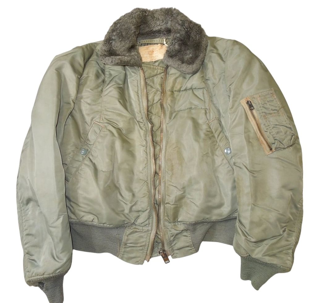 Lot 158: Vietnam War USAF B-17B Womens Flight Jacket