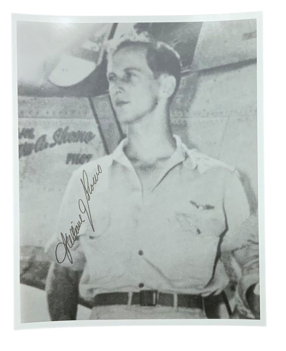 Lot 212: WWII Fighter Pilot William Shomo Medal of Honor MOH Signed Photo