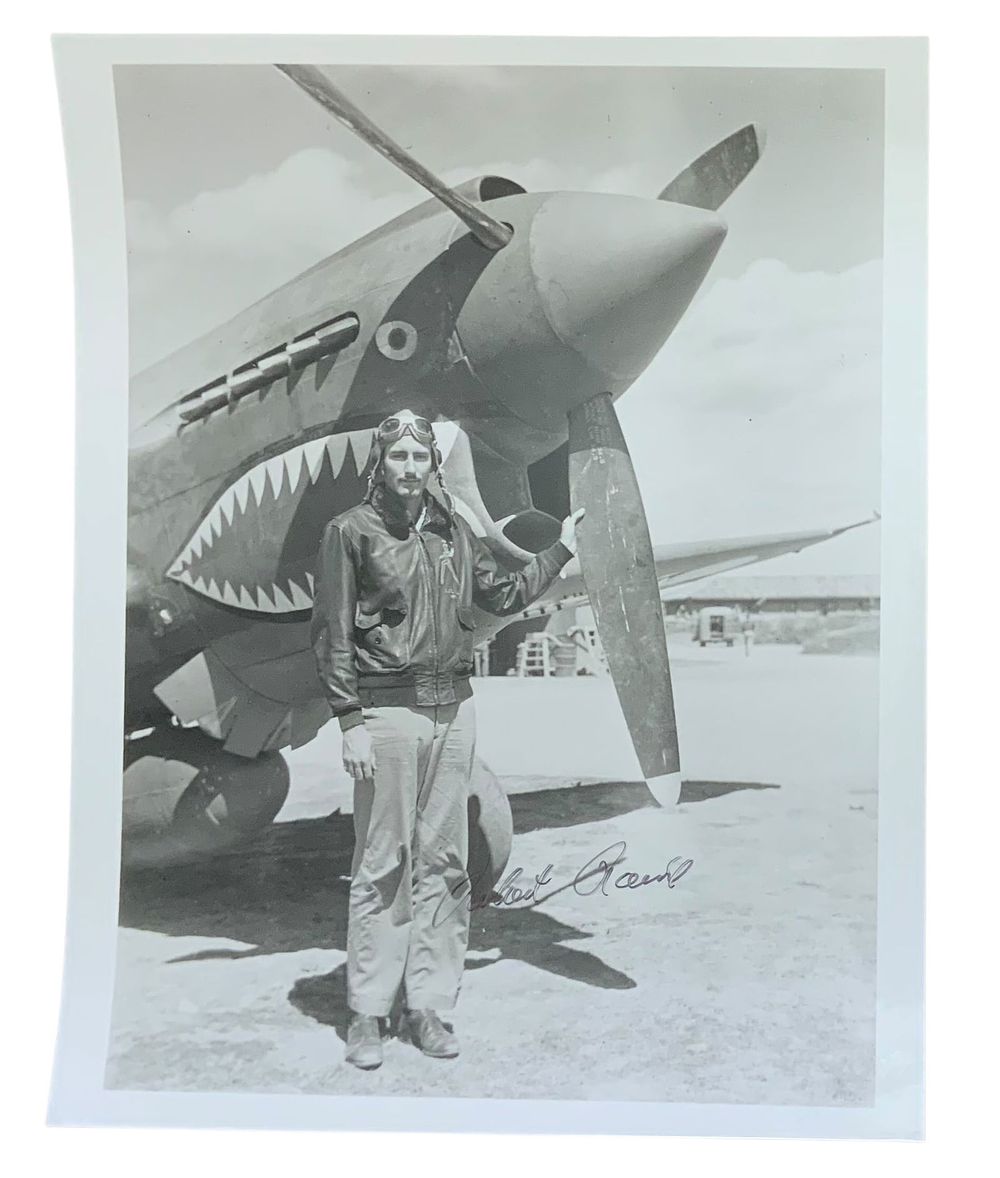 Lot 223: WWII Fighter Pilot Ace Robert Raine Signed Photo Flying Tigers AVG Hump Pilot
