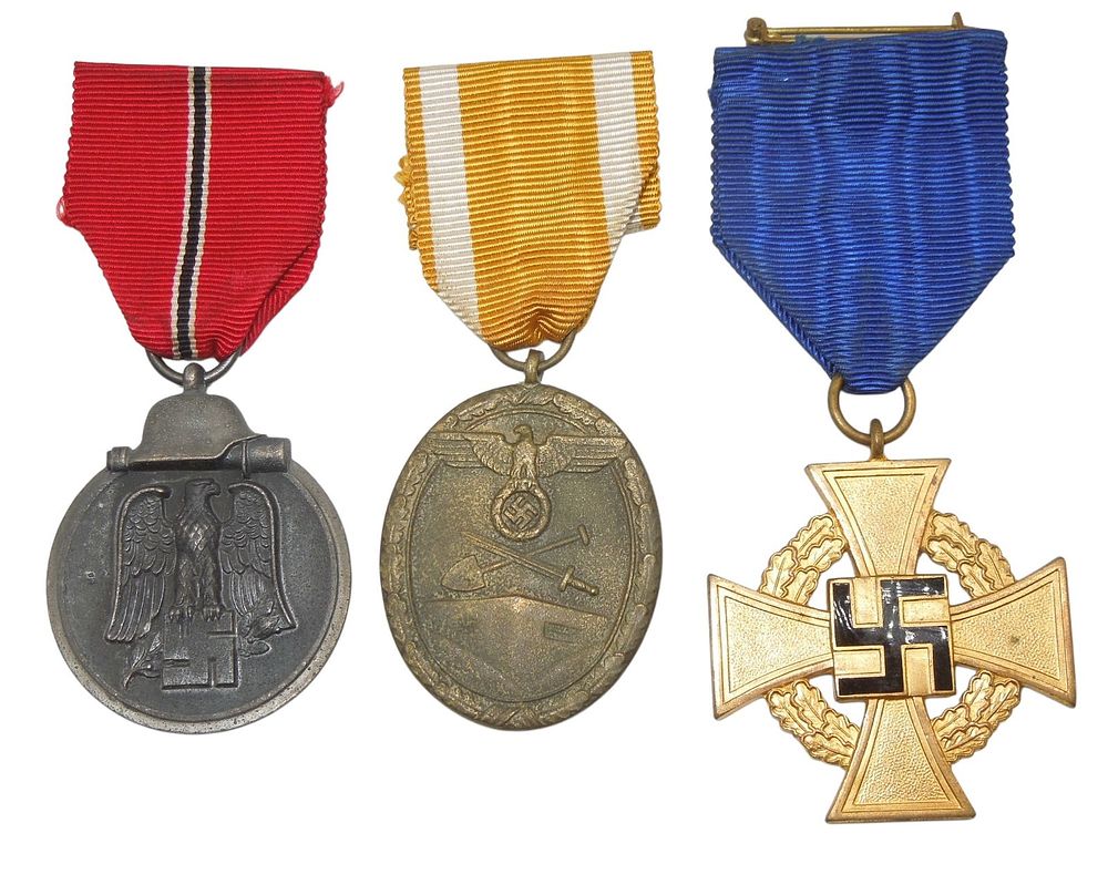 Lot 149: Lot (3) WWII German Military West Wall Eastern Front & Service Medals