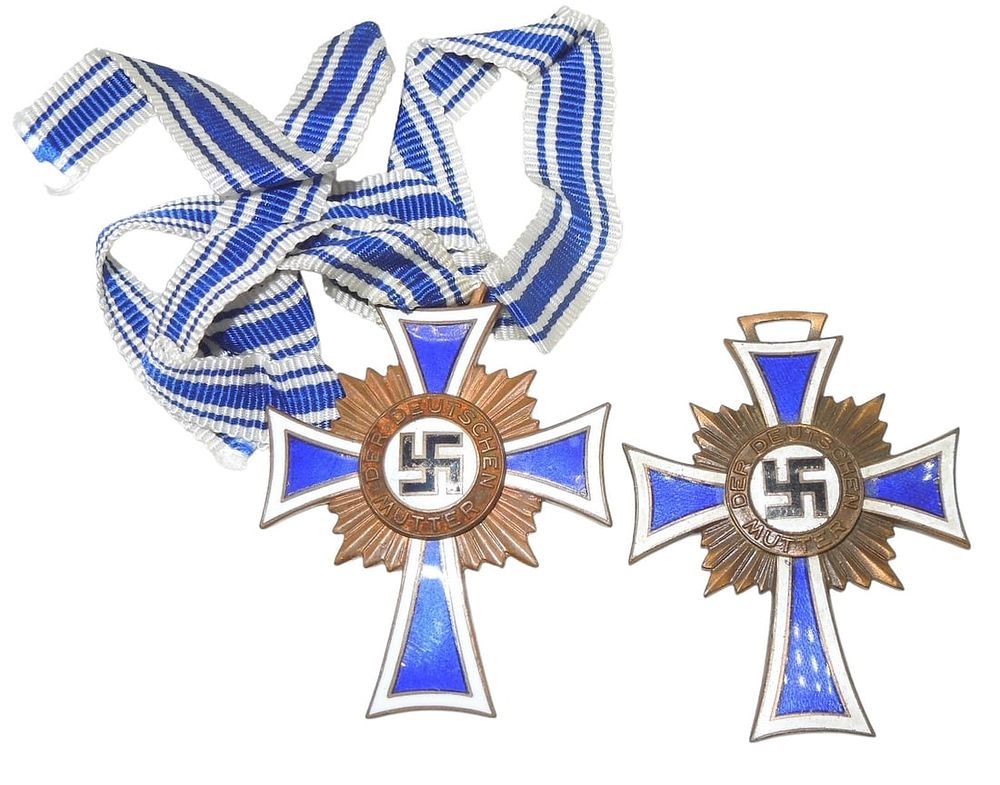 Lot 189: Lot (2) WWII German Mothers Cross Medals 1938