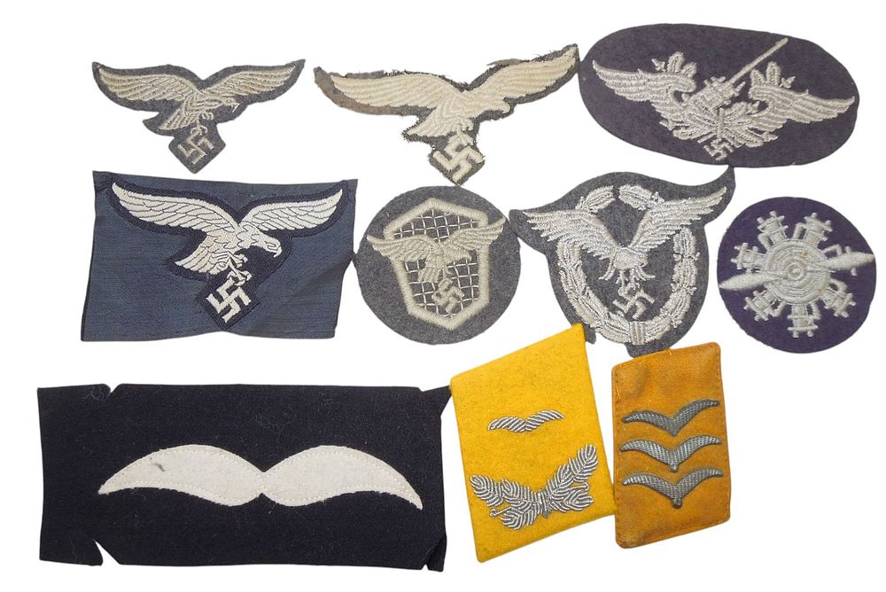 Lot 203: Lot WWII Luftwaffe German Air Force Patches Insignia