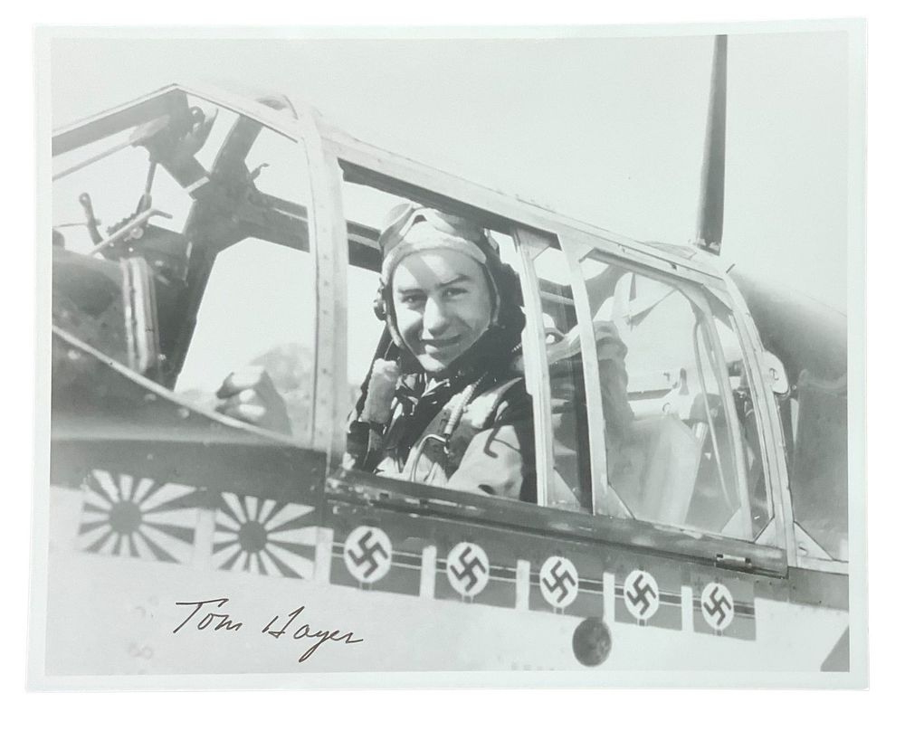 Lot 230: WWII Flying Ace Pilot Thomas Hayes Signed Photo 35th 357th Fighter Group