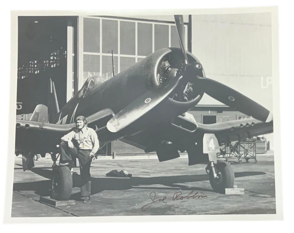 Lot 232: WWII Navy Pilot Ace Joe Robbins Fighter Squadron VF-3, VF-6, VF-85 Signed Photo