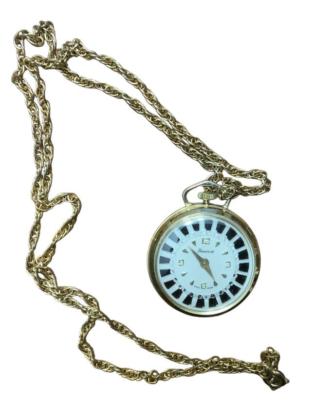 Lot 342: Genovit Bernard Schaffel The Jewelbox Swiss Made Pocket Watch & Chain