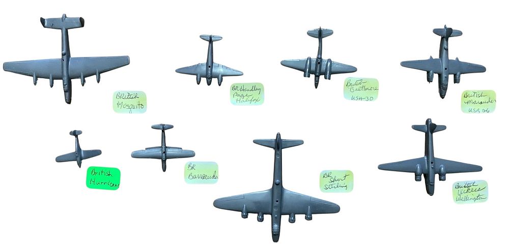Lot 186: RAF Royal Air Force Cruver Aircraft Spotter Recognition Planes Lot (8)