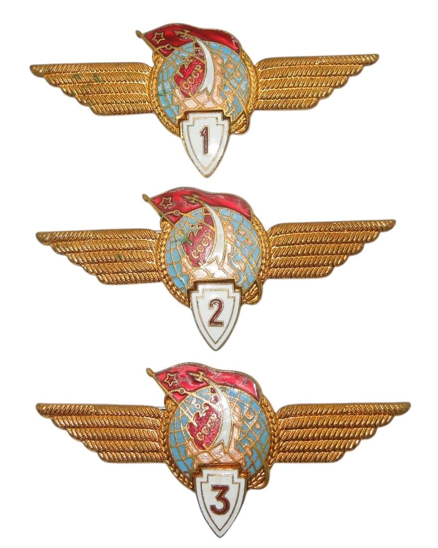 Lot 257: 1980s Full Set Russian Soviet Cosmonaut Badges 1st - 3rd Class