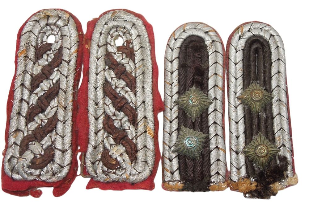 Lot 142: WWII German Fire Service Uniform Shoulder Boards Lot